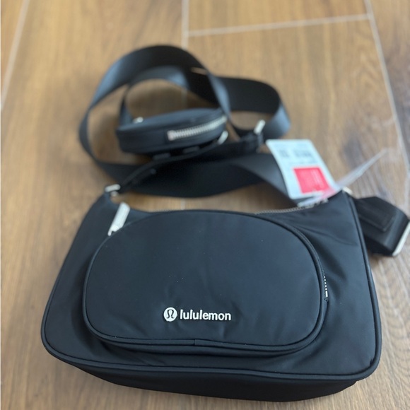icon airflite helmet sale CLOSEOUT MOM30 * Internal speaker pockets Aventik Super Slim Transparent Colour:Black-Marine